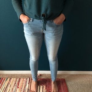 Light blue jeggings